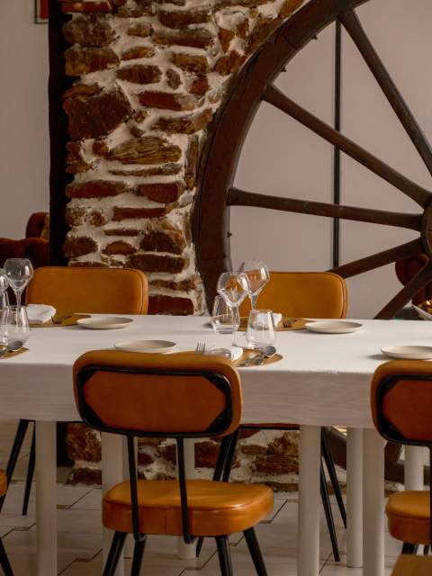 Le Local · Restaurant Bistronomique Oyré, Nouvelle-Aquitaine 