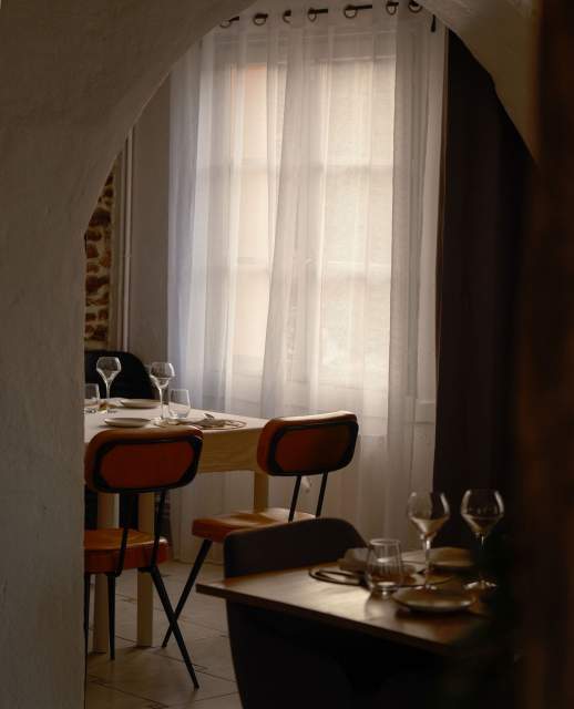 Le Local · Restaurant Bistronomique Oyré, Nouvelle-Aquitaine 