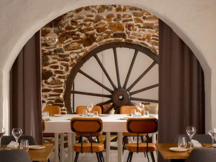 Le Local · Restaurant Bistronomique Oyré, Nouvelle-Aquitaine 