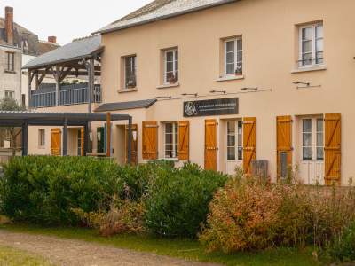 Le Local · Restaurant Bistronomique Oyré, Nouvelle-Aquitaine 